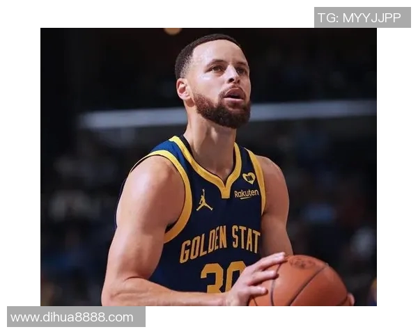 勇士前锋连续三场砍下30+，成为球队得分王，展现超凡实力