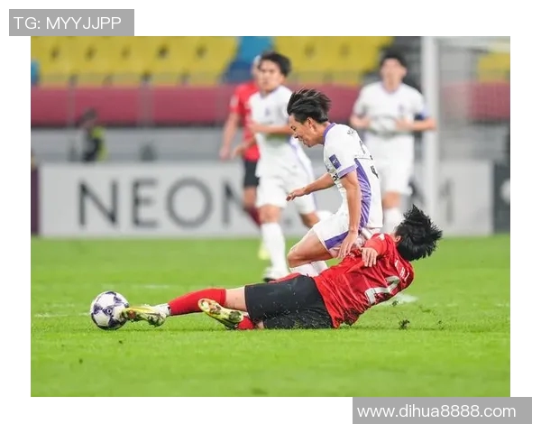 胜利船与广岛三箭的激烈对决展现足球魅力与团队精神的巅峰对抗